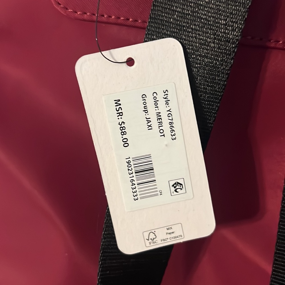 GUESS Nylon Backpack NWT - Picture 4 of 4